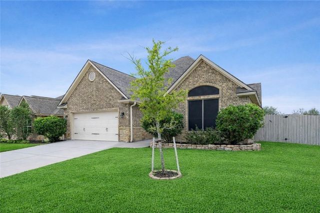 2600 Forest Oaks Drive, College Station, TX 77845