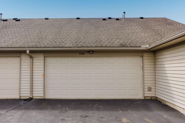 4100 Castel Drive, Groveport, OH 43125