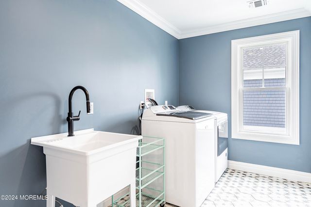 555 Sussex Avenue, Spring Lake Heights, NJ 07762