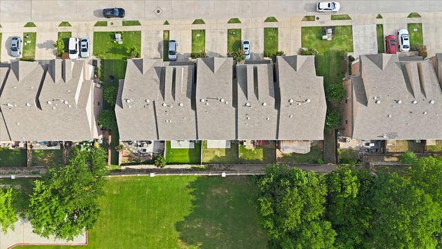 399 Dublin Street, Lewisville, TX 75067