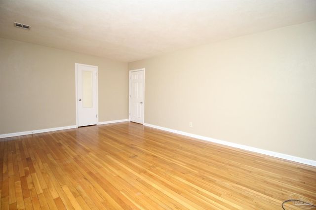 4810 E Creighton Rd, Pensacola, FL 32504