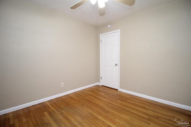 4810 E Creighton Rd, Pensacola, FL 32504