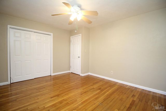 4810 E Creighton Rd, Pensacola, FL 32504