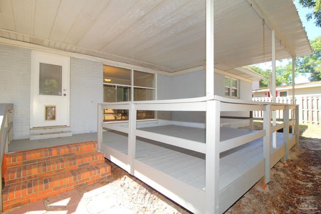 4810 E Creighton Rd, Pensacola, FL 32504