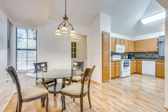 1200 Windy Meadows Drive, Burleson, TX 76028