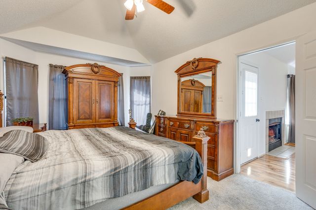 1200 Windy Meadows Drive, Burleson, TX 76028
