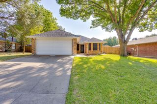 1200 Windy Meadows Drive, Burleson, TX 76028