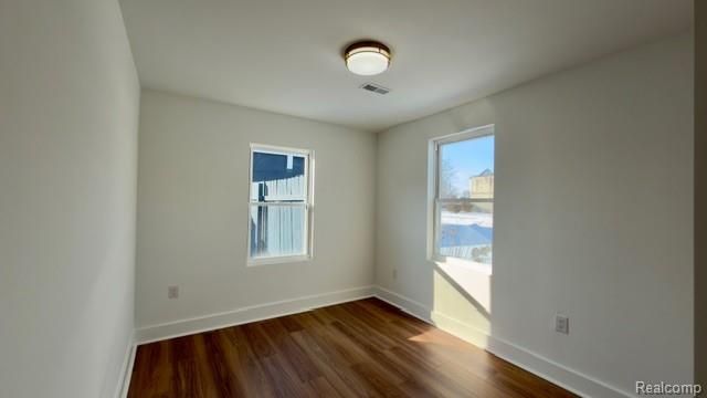 5634 Arcola Avenue, Garden City, MI 48135