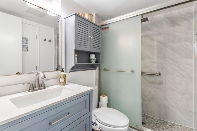 5620 Spindle Palm Court B, Delray Beach, FL 33484