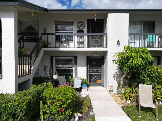 5620 Spindle Palm Court B, Delray Beach, FL 33484