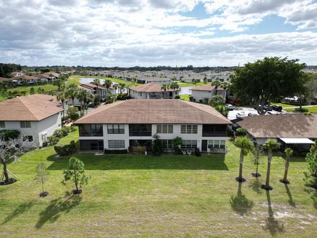 5620 Spindle Palm Court B, Delray Beach, FL 33484