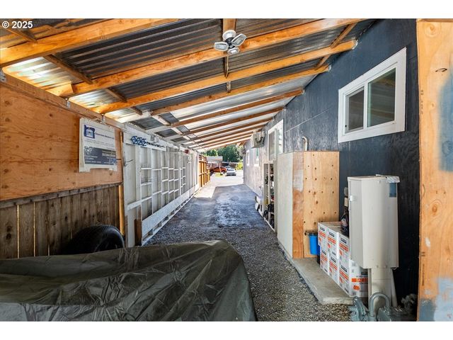 10405 Sw DENNEY Rd 90, Beaverton, OR 97008