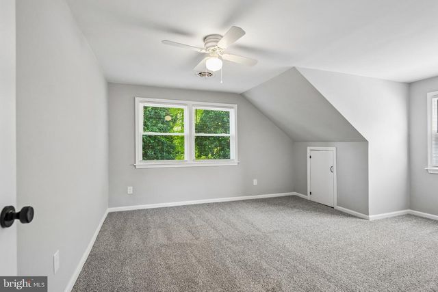143 APPLE AVE, Bellmawr, NJ 08031