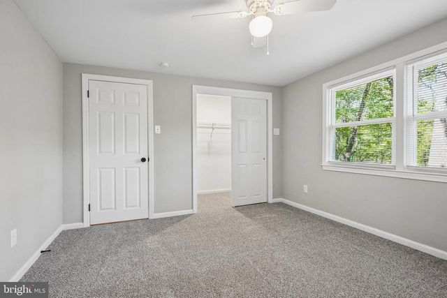 143 APPLE AVE, Bellmawr, NJ 08031
