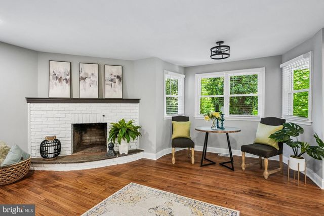 143 APPLE AVE, Bellmawr, NJ 08031