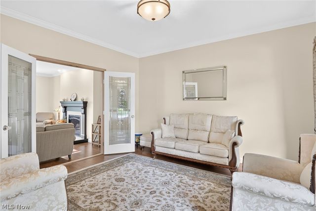 8753 Treetop Trail, Broadview Heights, OH 44147