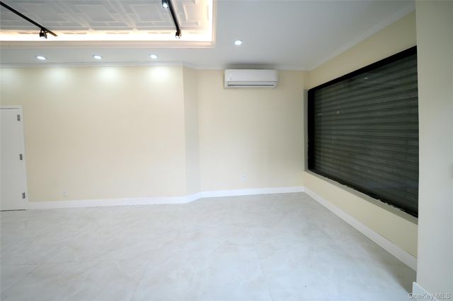 6286 60th Place, Ridgewood, NY 11385