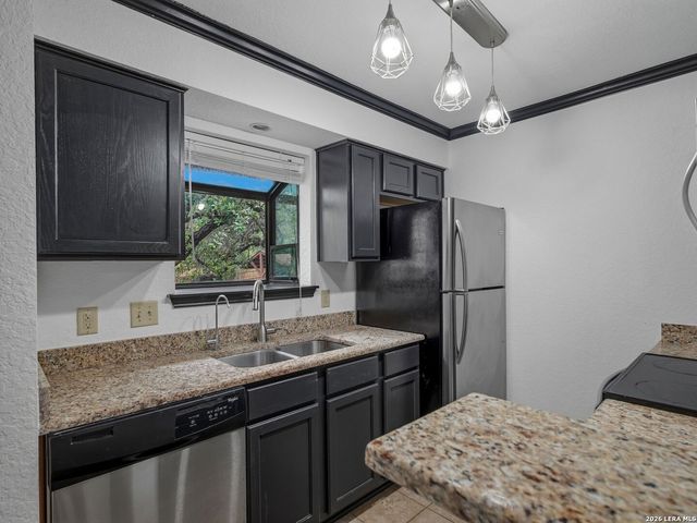 10955 Wurzbach Rd Apt 1008, San Antonio, TX 78230
