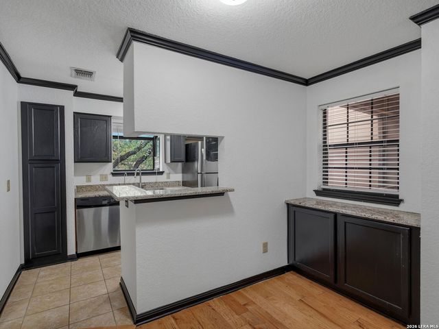 10955 Wurzbach Rd Apt 1008, San Antonio, TX 78230