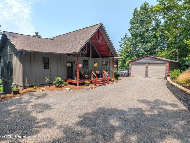 800 Mary King Mountain Drive, Murphy, NC 28906