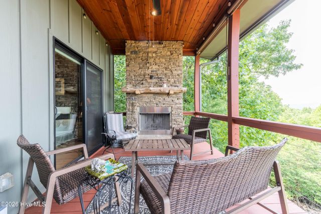 800 Mary King Mountain Drive, Murphy, NC 28906