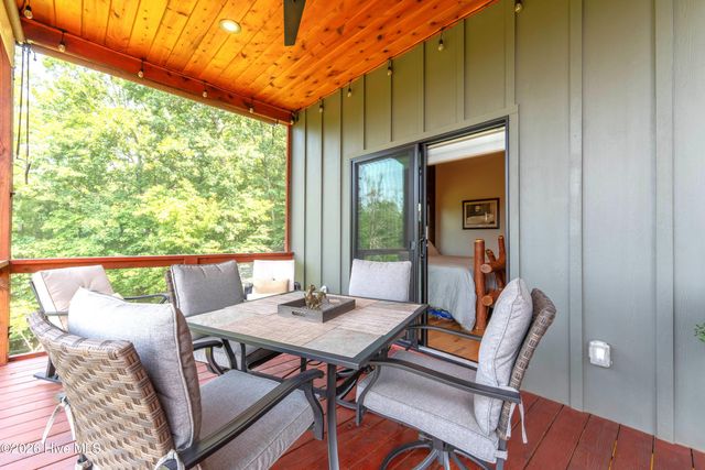 800 Mary King Mountain Drive, Murphy, NC 28906