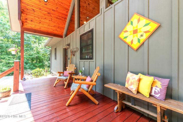 800 Mary King Mountain Drive, Murphy, NC 28906