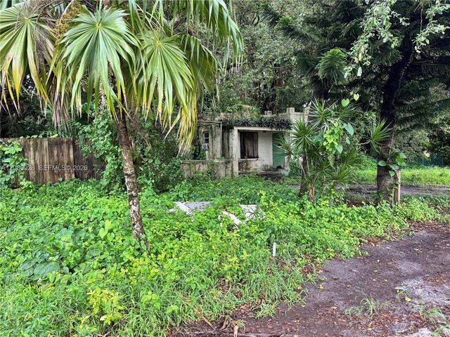 11305 NE 2nd Place, Miami, FL 33161