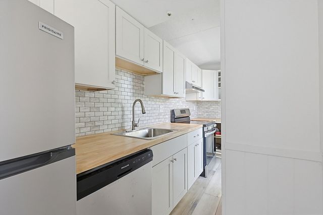 62 South St 1A, Quincy, MA 02169