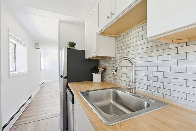 62 South St 1A, Quincy, MA 02169