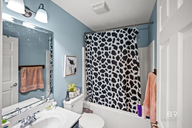 205 Woodsong Drive, Foley, AL 36535