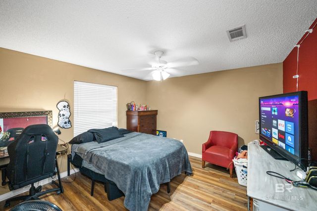 205 Woodsong Drive, Foley, AL 36535