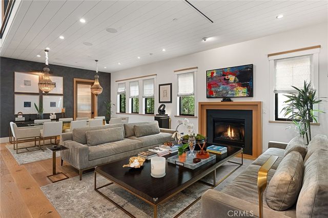 4365 N Kraft Avenue, Studio City, CA 91604