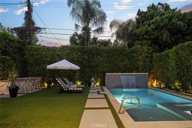 4365 N Kraft Avenue, Studio City, CA 91604