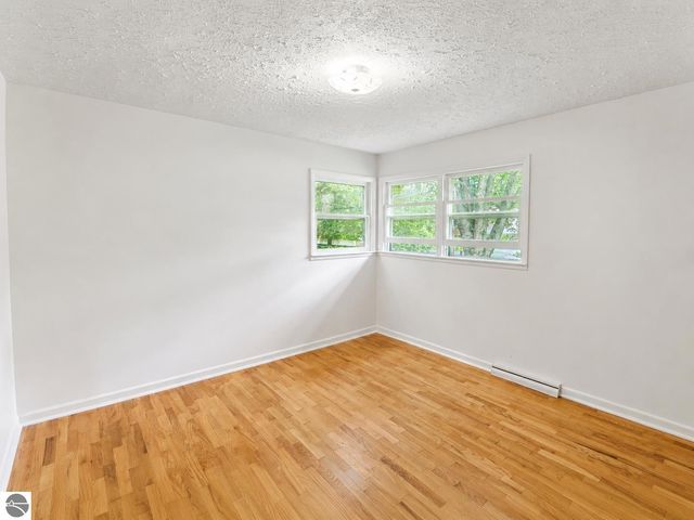 1817 Stockman, Mt Pleasant, MI 48858