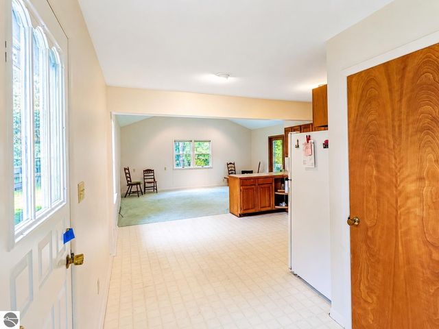 1817 Stockman, Mt Pleasant, MI 48858