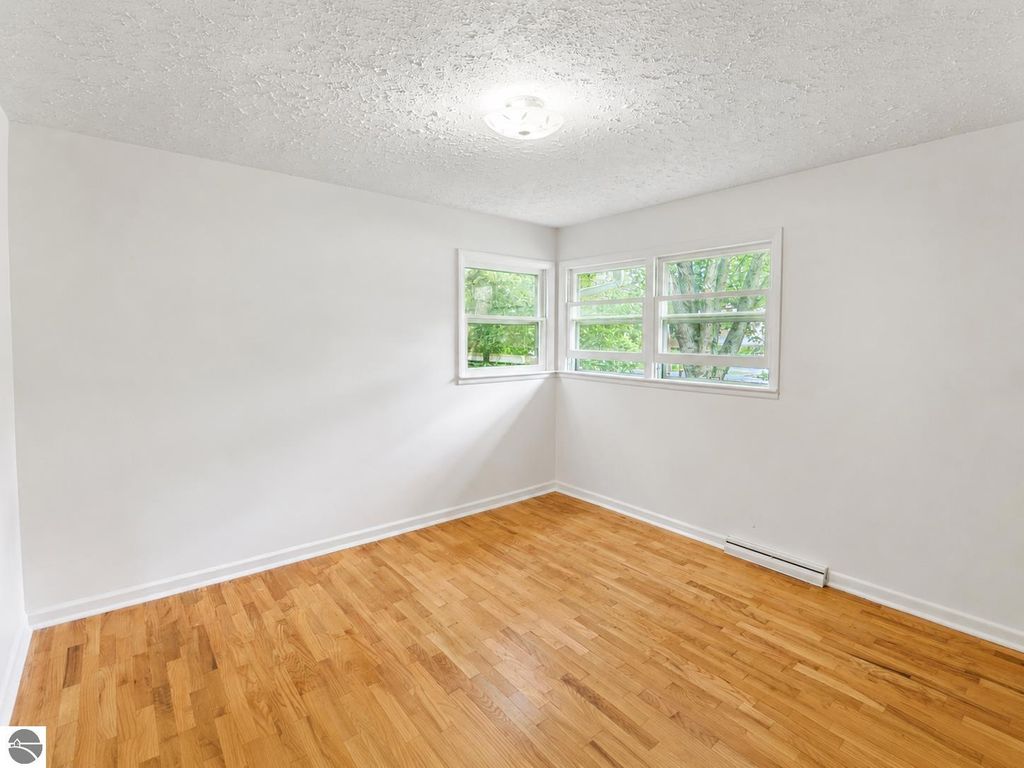 Image 16 of property listing at 1817 Stockman, Mt Pleasant, MI 48858