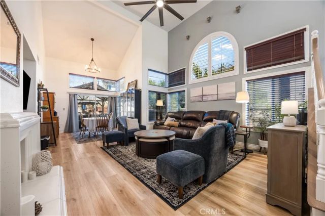 24468 Lincoln Ave, Murrieta, CA 92562