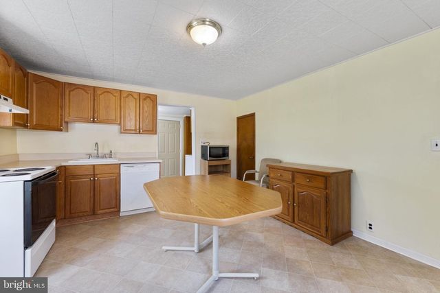 6612 KENWOOD AVE, Baltimore, MD 21237