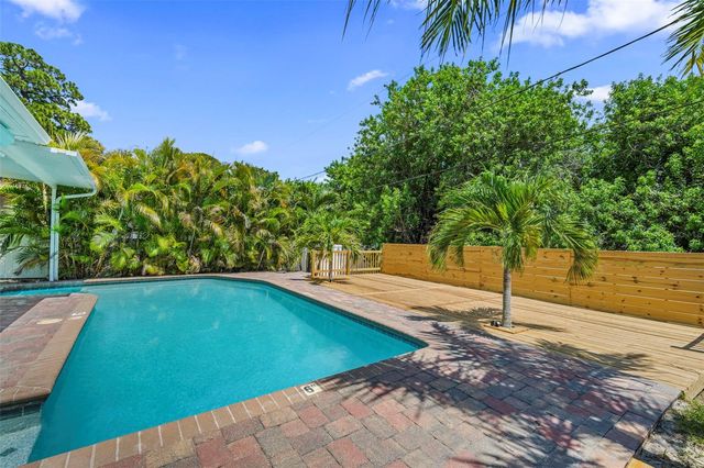 14030 79TH AVENUE, Seminole, FL 33776