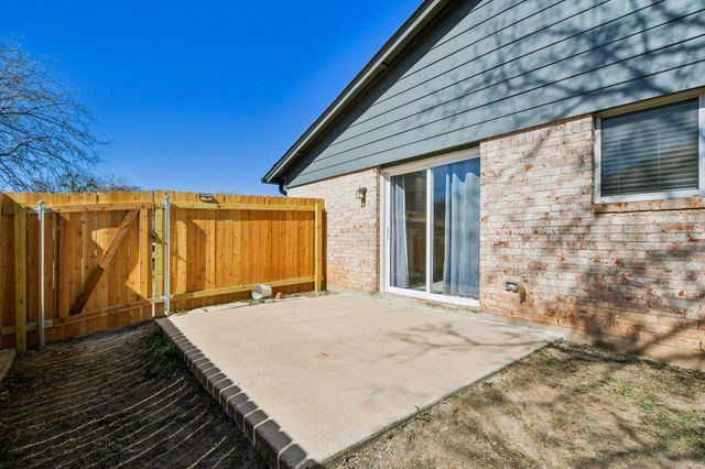 9413 Quail Meadow DR A, Austin, TX 78758