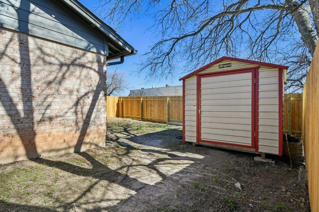 9413 Quail Meadow DR A, Austin, TX 78758