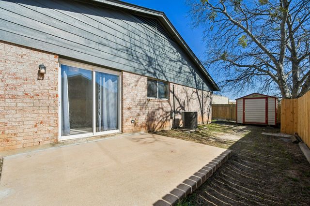 9413 Quail Meadow DR A, Austin, TX 78758