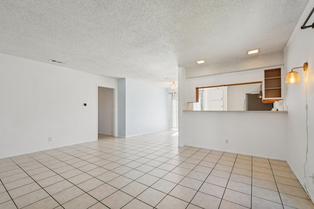 9413 Quail Meadow DR A, Austin, TX 78758