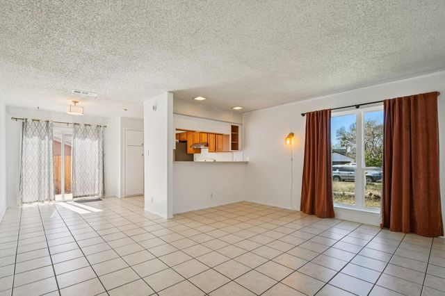 9413 Quail Meadow DR A, Austin, TX 78758