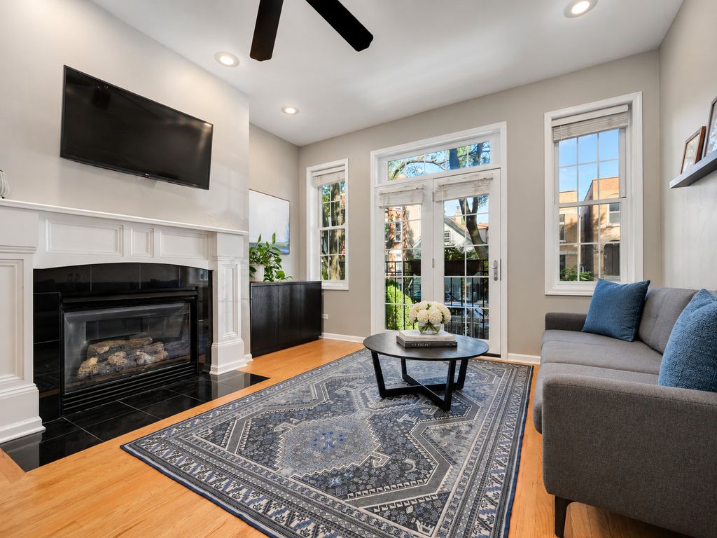 2635 W Cortez Street 1, Chicago, IL 60622 — photo 3