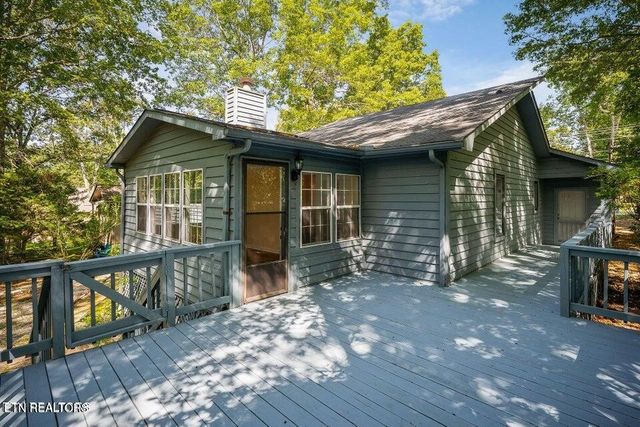 334 Lakeview Drive, Crossville, TN 38558