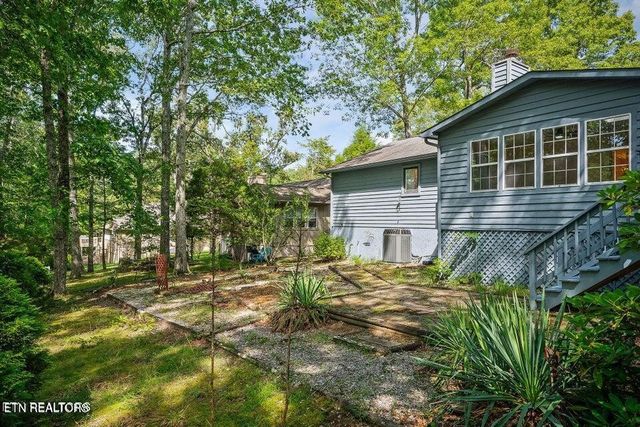 334 Lakeview Drive, Crossville, TN 38558