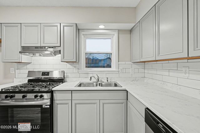 8256 Caprock Cove, Southaven, MS 38671