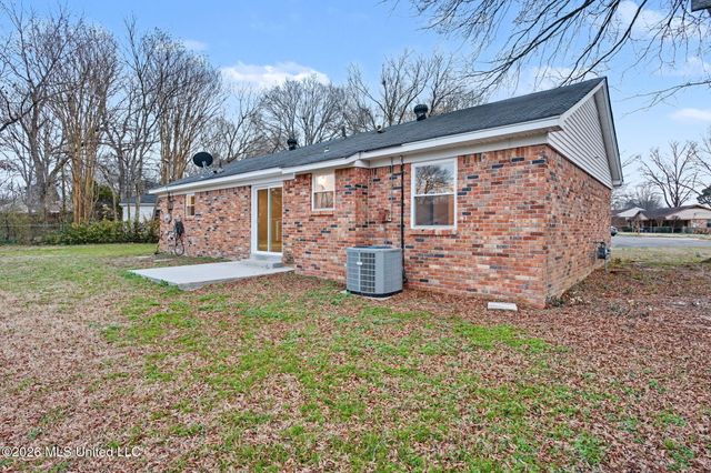 8256 Caprock Cove, Southaven, MS 38671